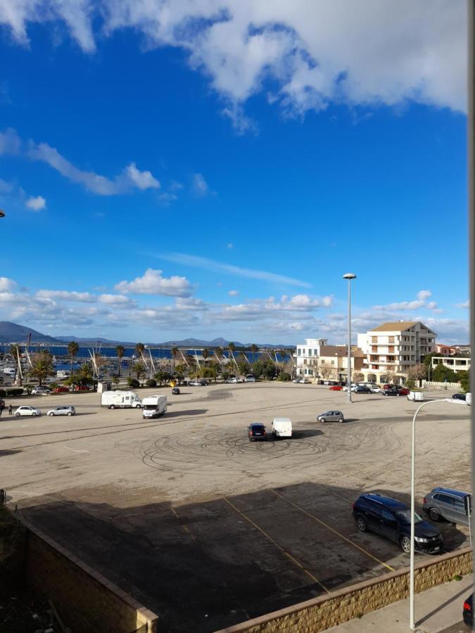 לינה וארוחת בוקר אלגהרו Horizon מראה חיצוני תמונה